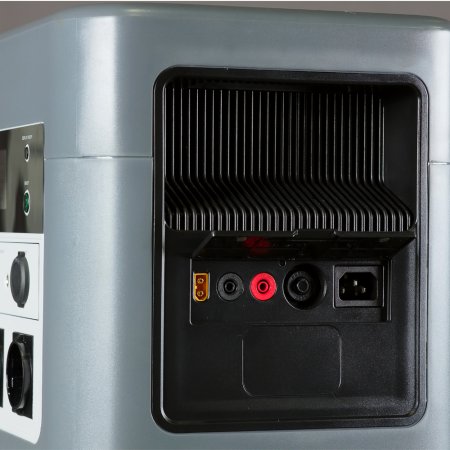 Портативная электростанция FUBAG AS 4800i (аккумулятор LiFePO4) в Тольятти фото
