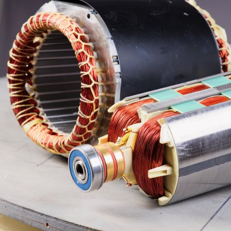 Бензиновый генератор с электростартером и коннектором автоматики FUBAG BS 7500 A ES в Тольятти фото