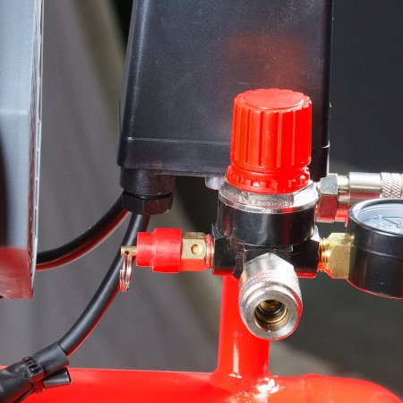 Компрессор безмасляный малошумный FUBAG Свободный Воздух (Free Air) 240/24/2.0 S в Тольятти фото