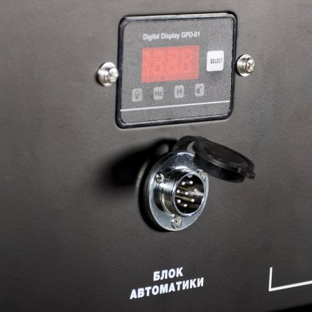 Бензиновый генератор с электростартером и коннектором автоматики FUBAG BS 7500 A ES в Тольятти фото